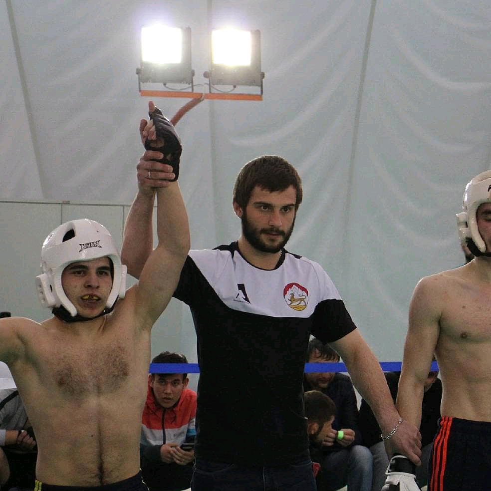 Азиз Аджиев azizadzhiev