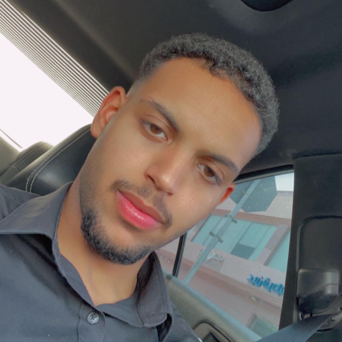 Abdullah Alabdulaziz 🇸🇦🇺🇸 zbadi_77