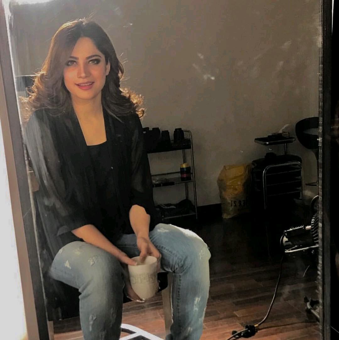 Neelammunir khan prineelam
