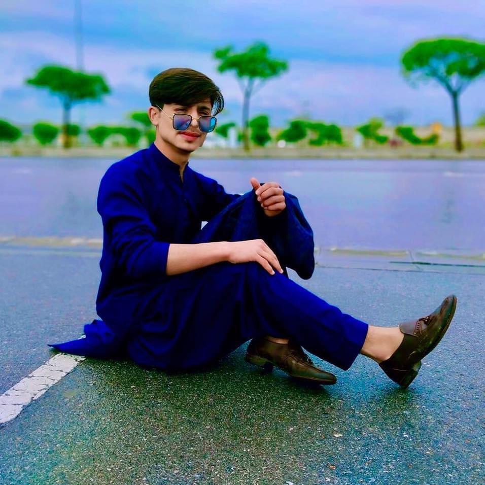 Awais Da Da awaisdada00