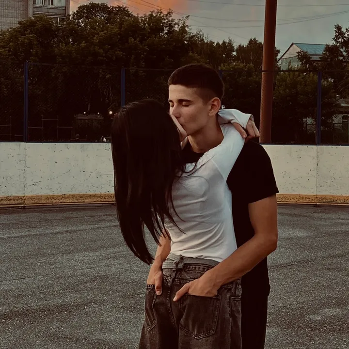 @milovom