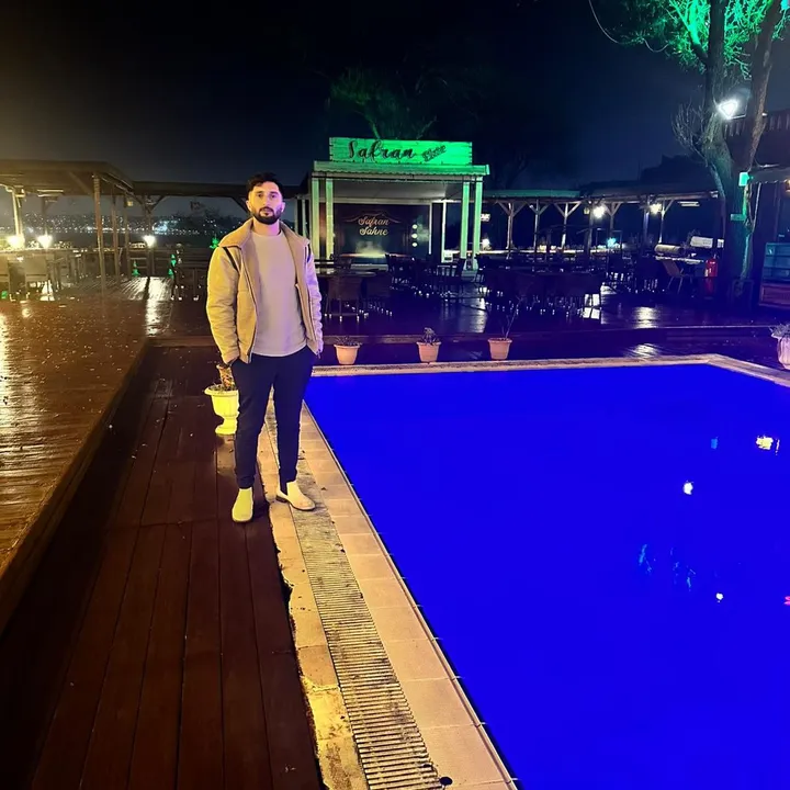 @h.omer_34