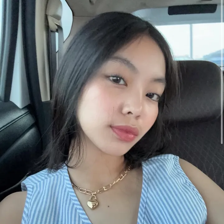@zahlia_c