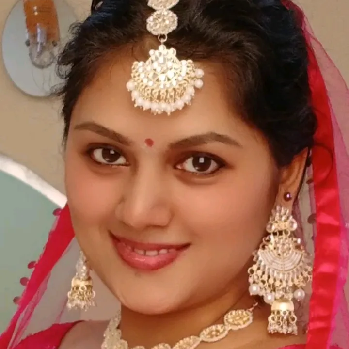 vineethasiljo4