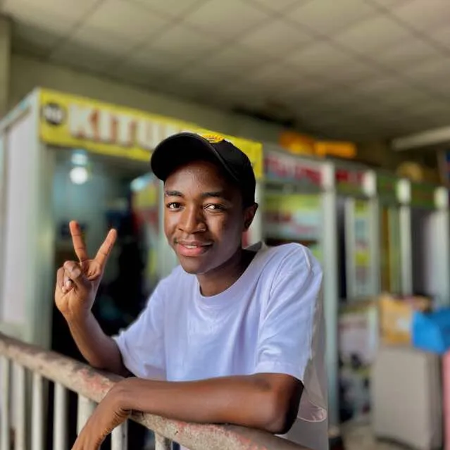 @mpanyura_comedian