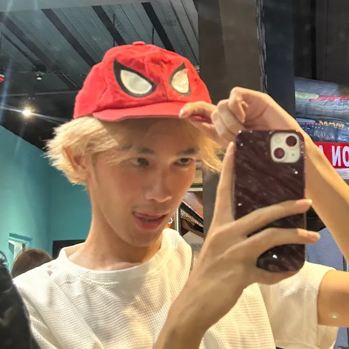 @ayowkey_