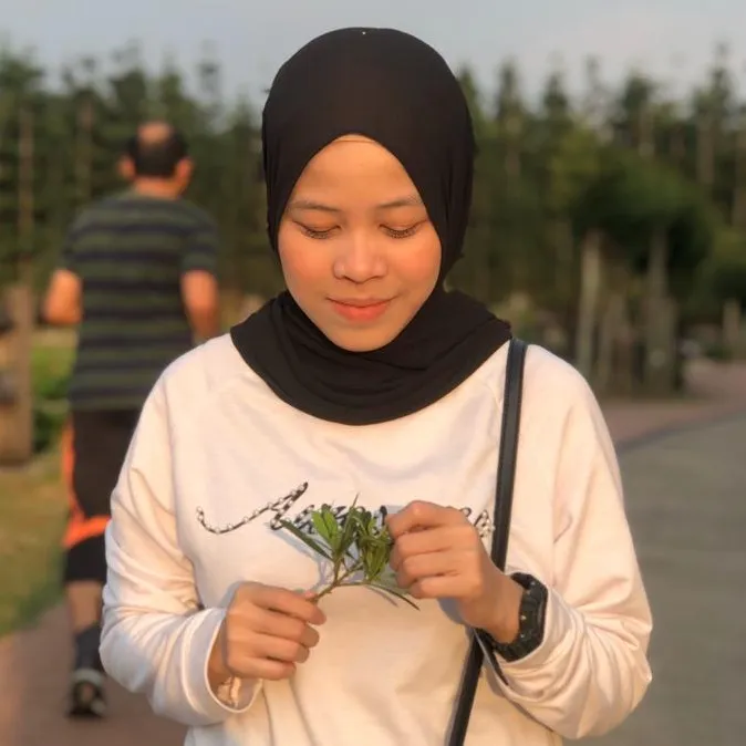 @rus.athikah