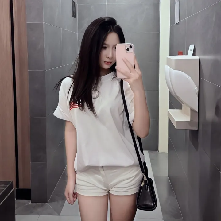 @.oniie_