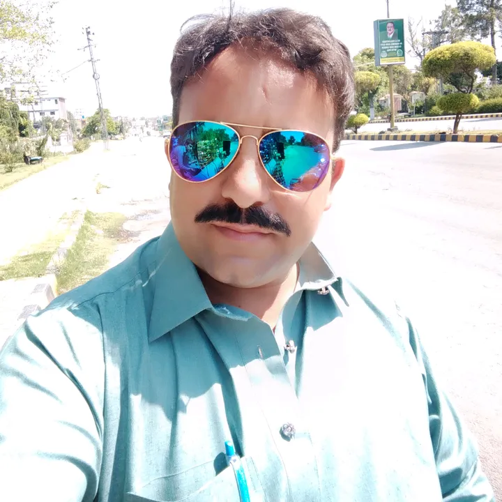 @qamar_gujjar786