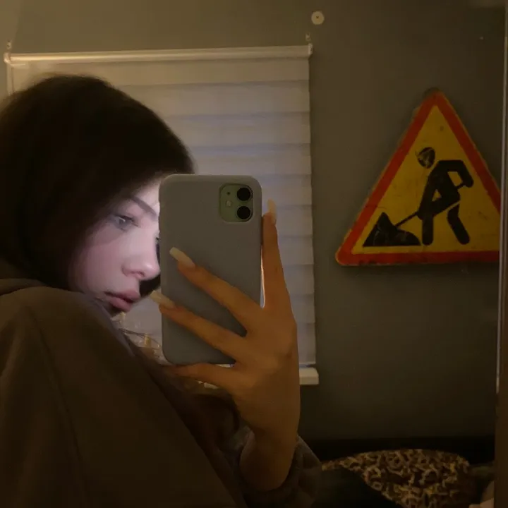 @kristiwql