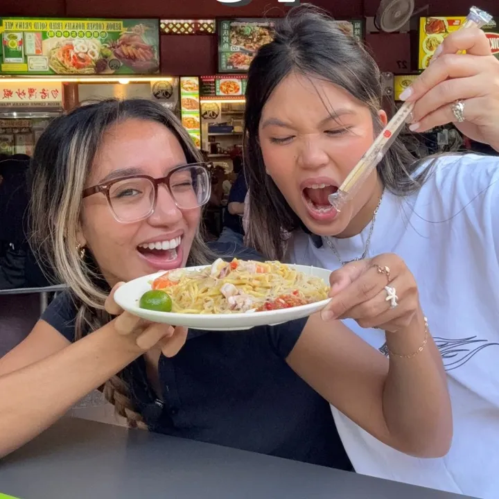 twohungrygurls
