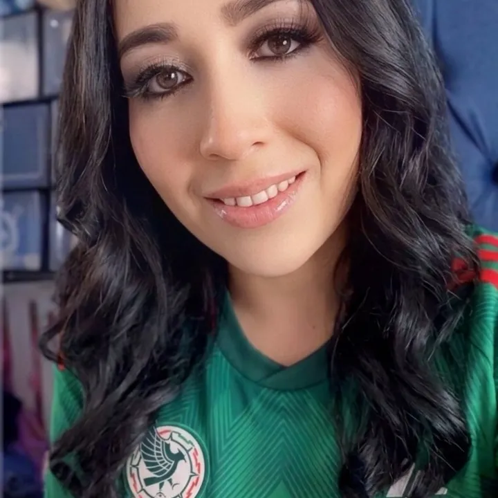 @toxicareyneros28