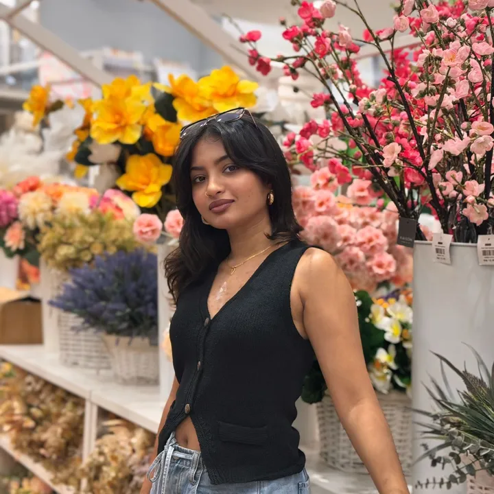 venmera_meera