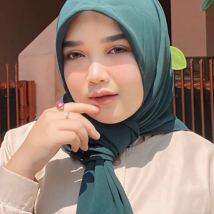 @almahyrasfana