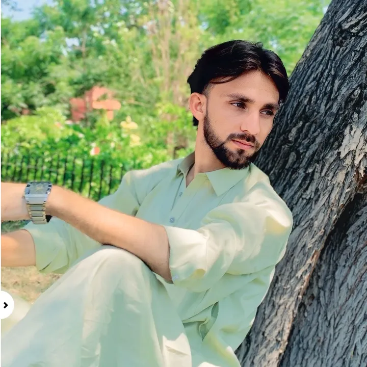 @i_am__waseem_12