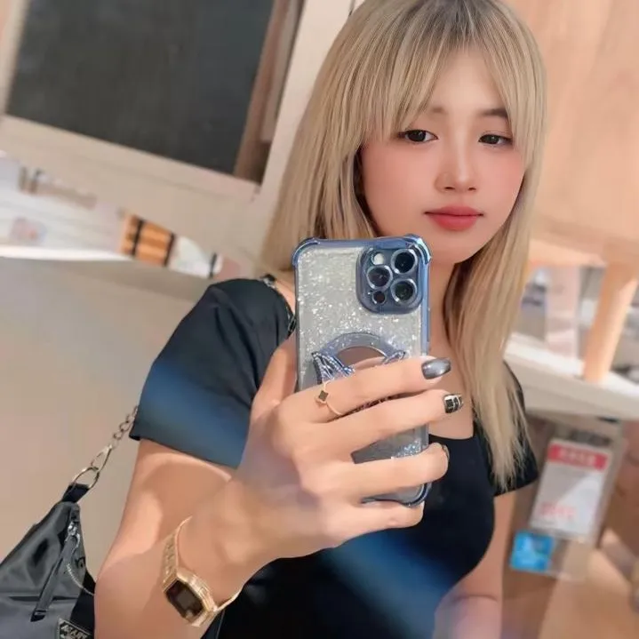 @queenlysigh