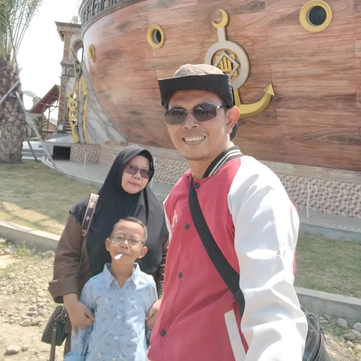 @m.warsana