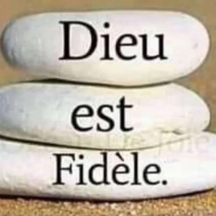 @amoureuse657