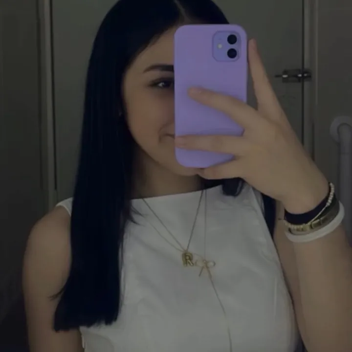 renata_lizzz