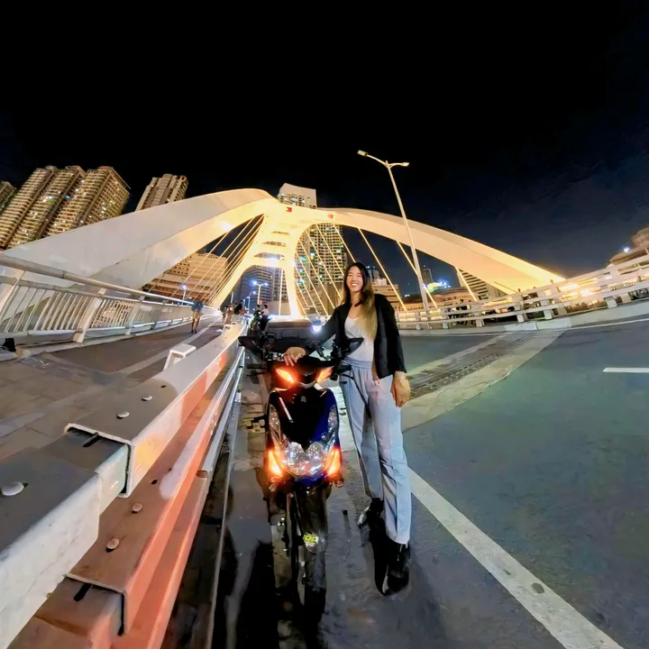 @chinita.moto.vlog