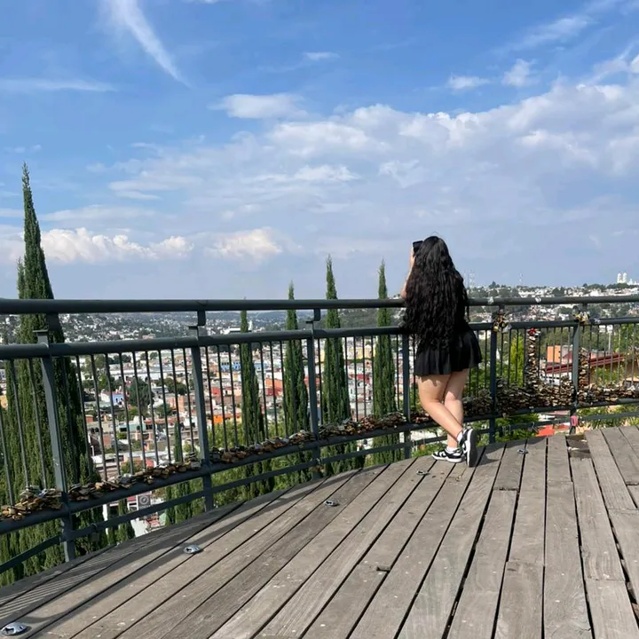 @luznogueron