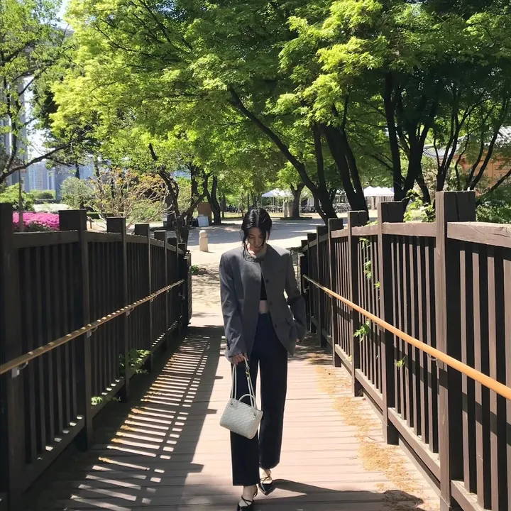 @shibacatshakeit