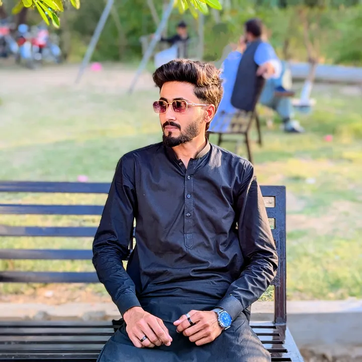 @ch_zayn786