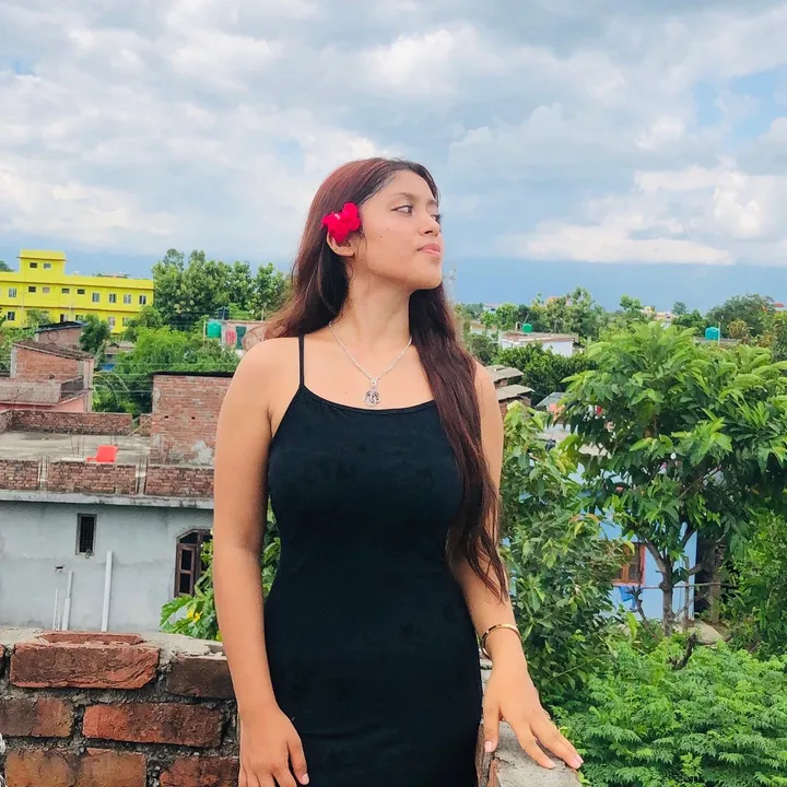 @janu_b00