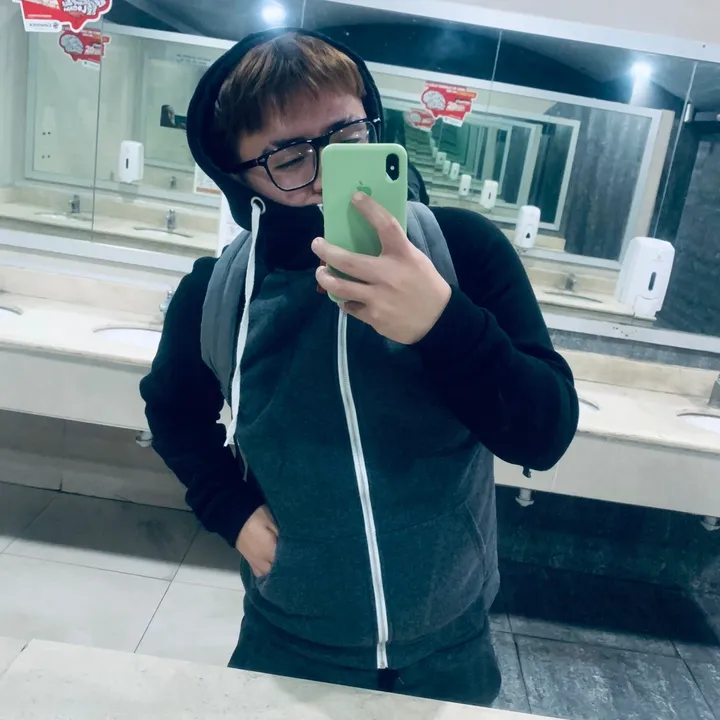 @axgelito_