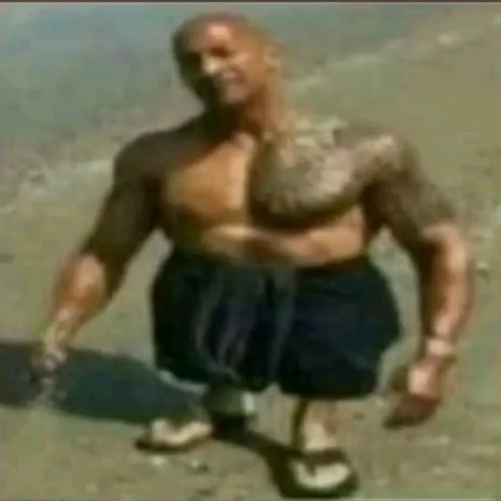 @moxov_
