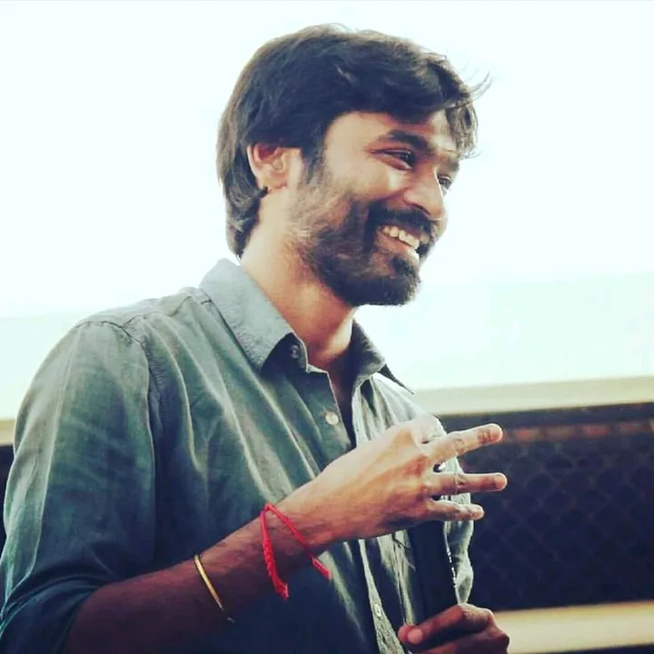 naanlovedhanush