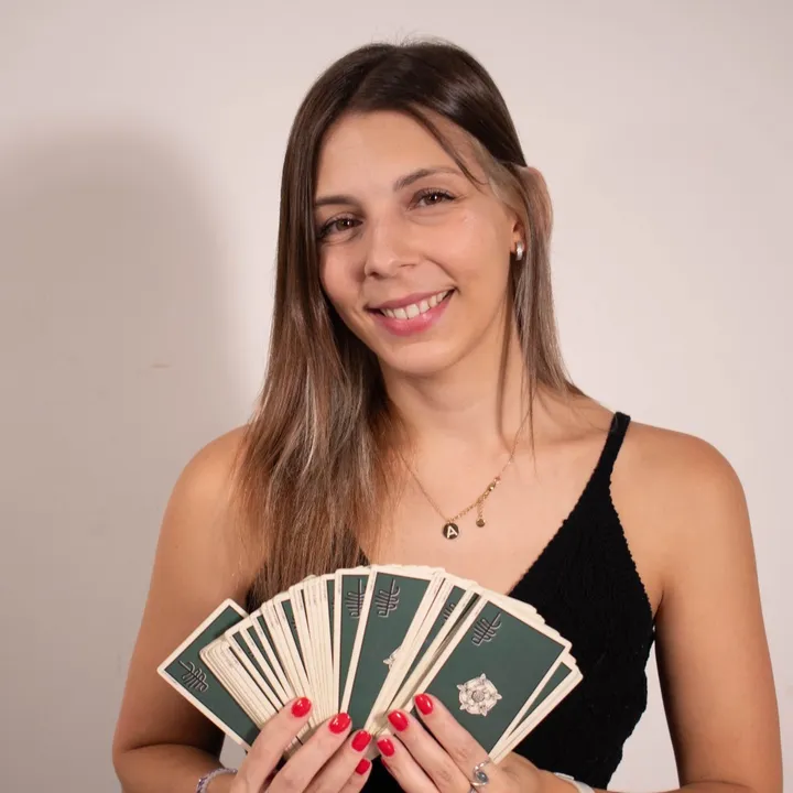 @tarotaylen
