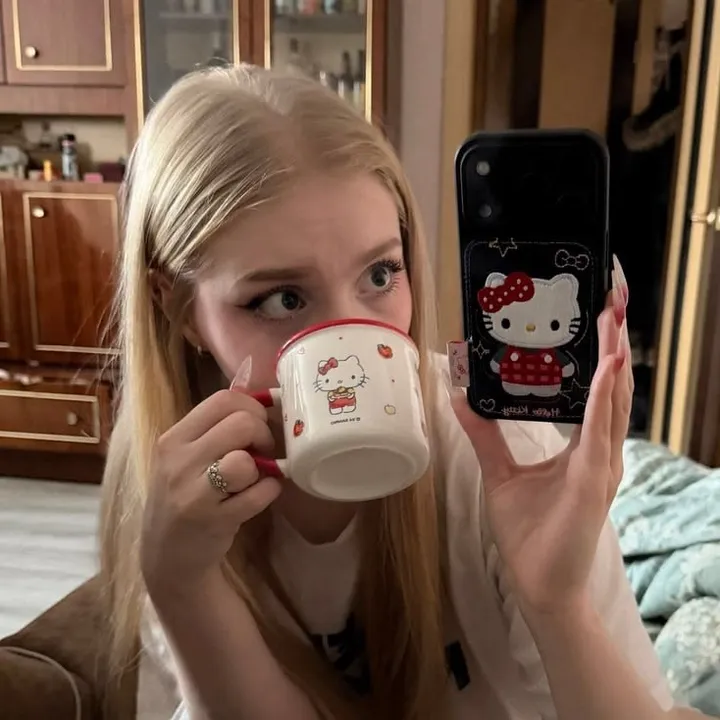 @blondevers