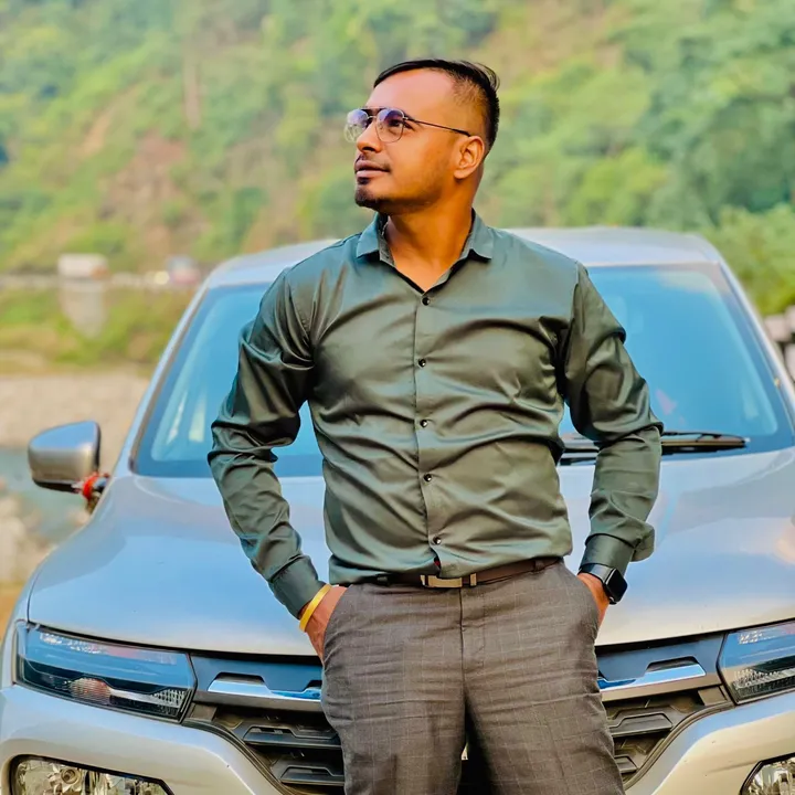 dinesh_1136