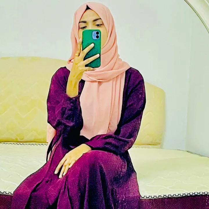 jsajee__queen