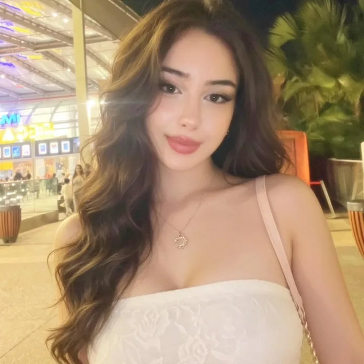 @tsukiphoria_