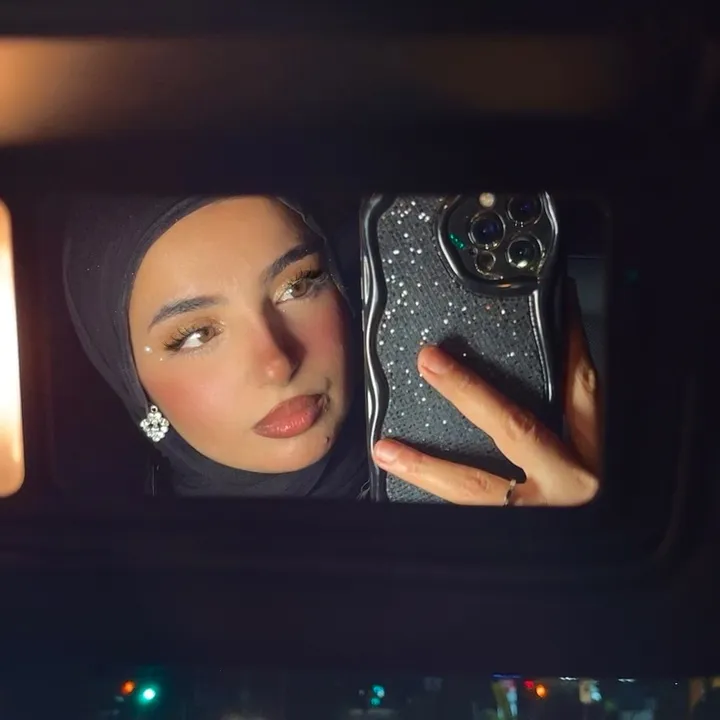 @zahraarahman._
