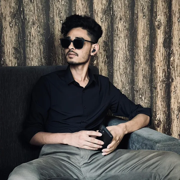 @rokkasarkar