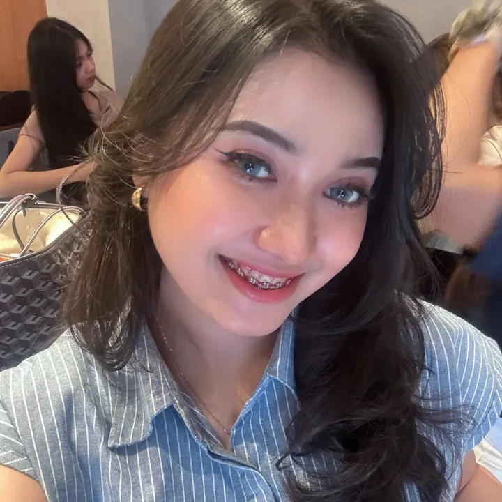 @ririiana_