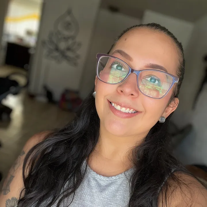 @karellyj