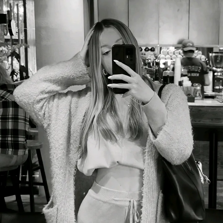 @sth1lv