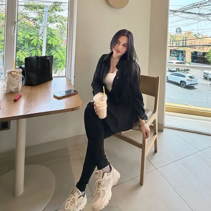 @48_lala