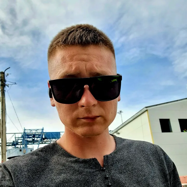 @alekseapaxomov7