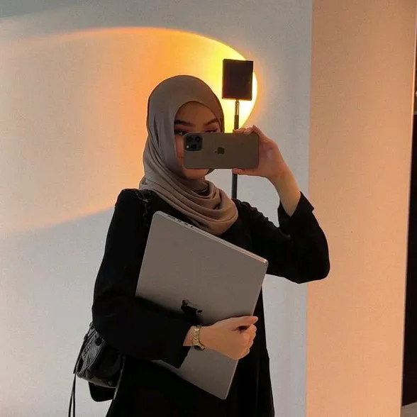 @ayundyiia_