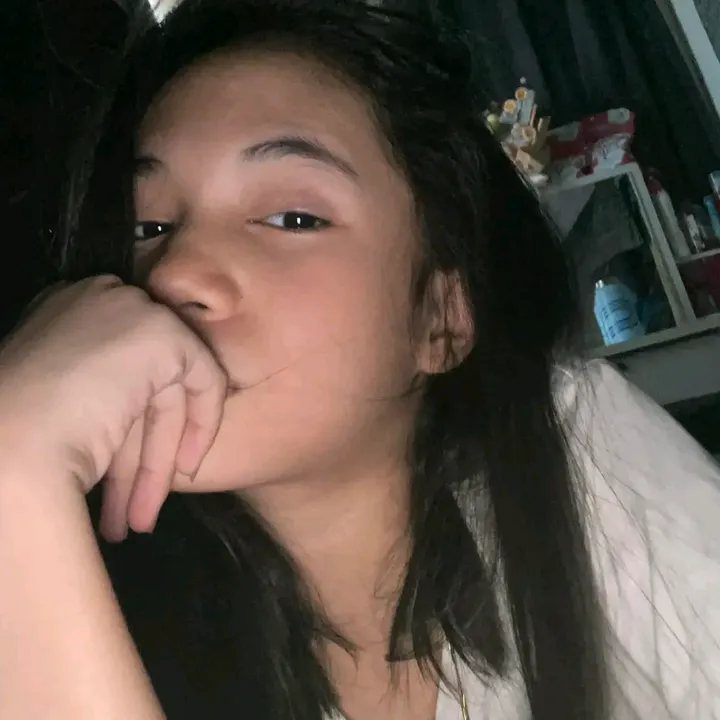 @ari_ellaxz