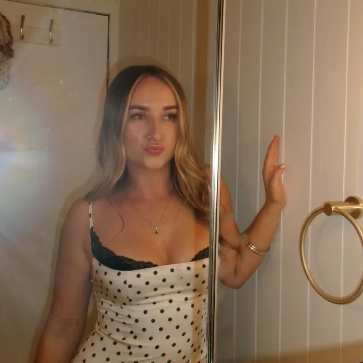 @aabbiewalker