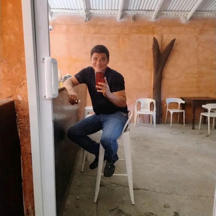 @monchoavalost
