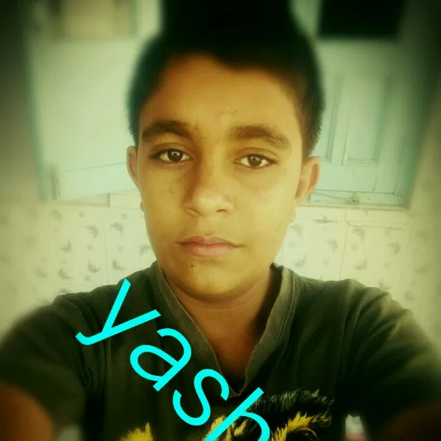 @yash_prajapati68
