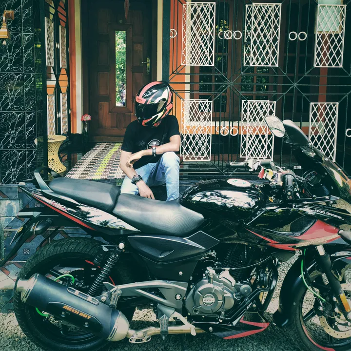 @ajilkm8