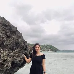 @jeniequizzagan